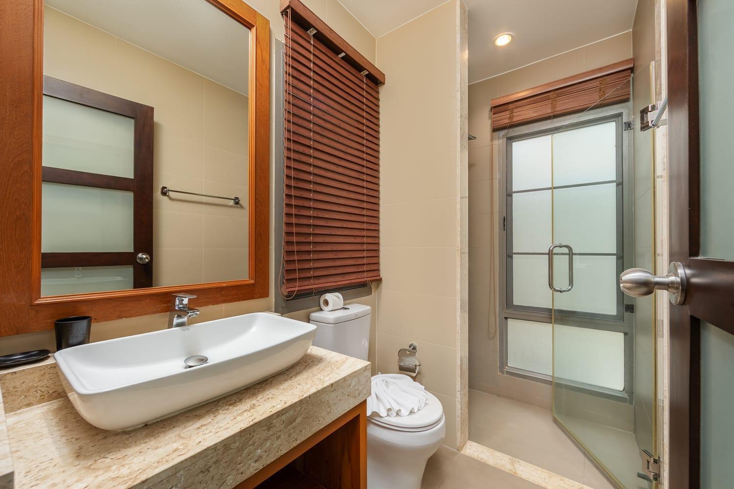Villa Bond| 3 Bedrooms | Private Pool | 3 Min To Naiharn Beach Rawai Luaran gambar