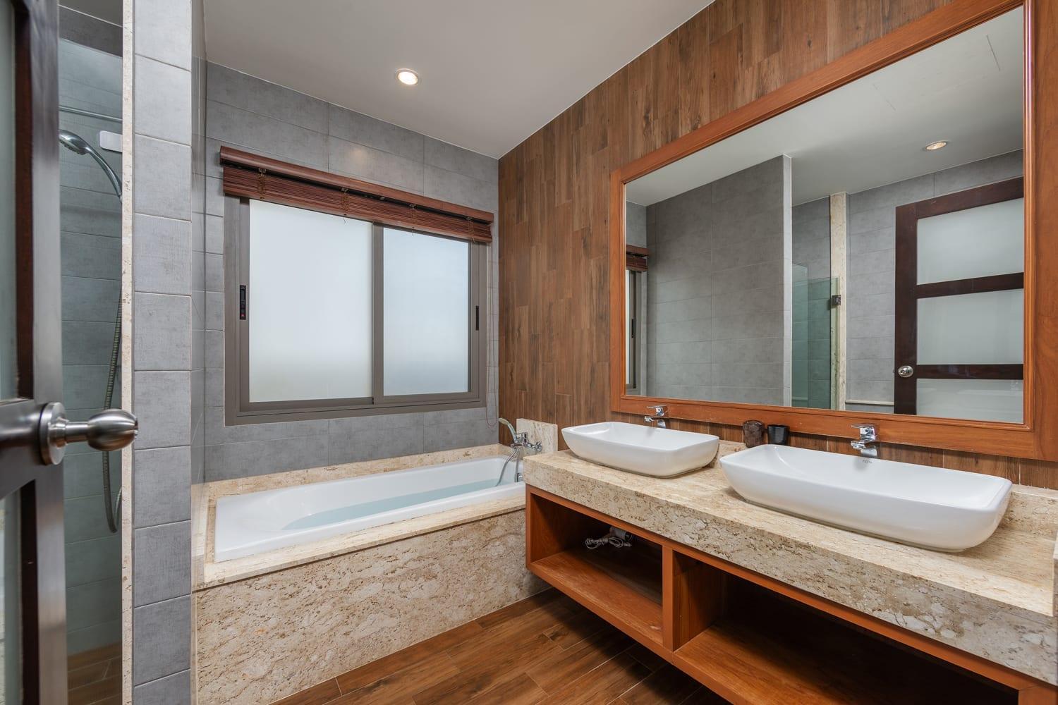 Villa Bond| 3 Bedrooms | Private Pool | 3 Min To Naiharn Beach Rawai Luaran gambar